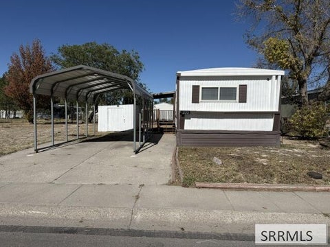Photo of 1900 W Quinn Road #222, POCATELLO, ID 83204 (MLS # 2189372)