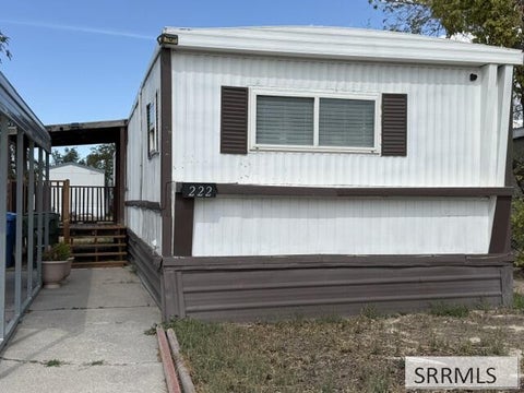 Photo of 1900 W Quinn Road #222, POCATELLO, ID 83204 (MLS # 2189372)