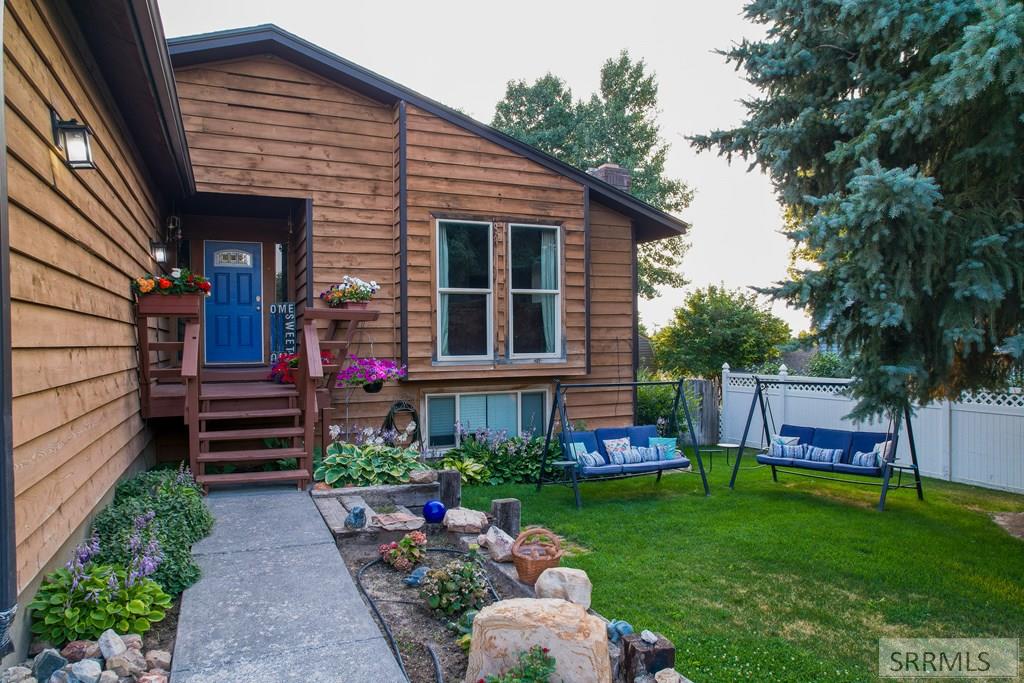 400 S 5th E, REXBURG, Idaho image 2