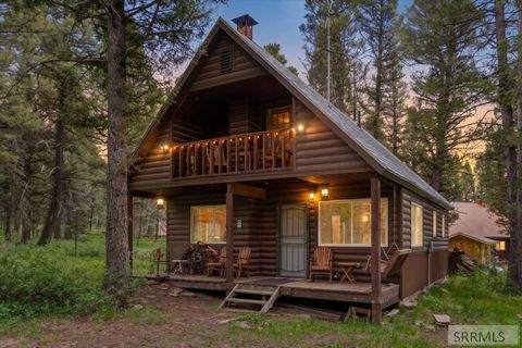 Photo of 4158 Beaver Springs Road, ISLAND PARK, ID 83429 (MLS # 2186660)