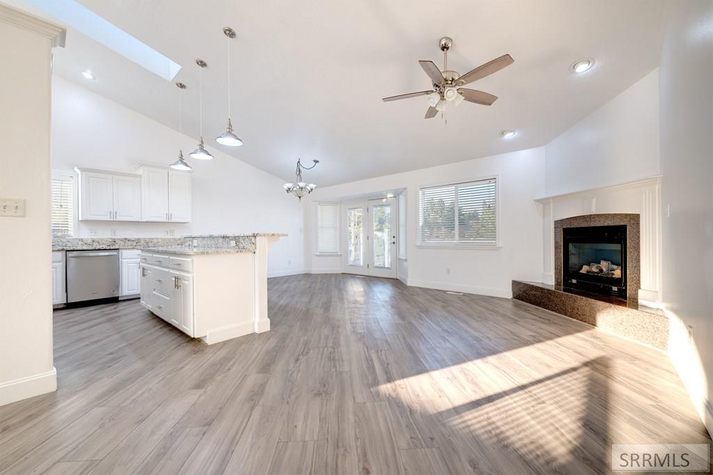 1810 Cabellaro Drive