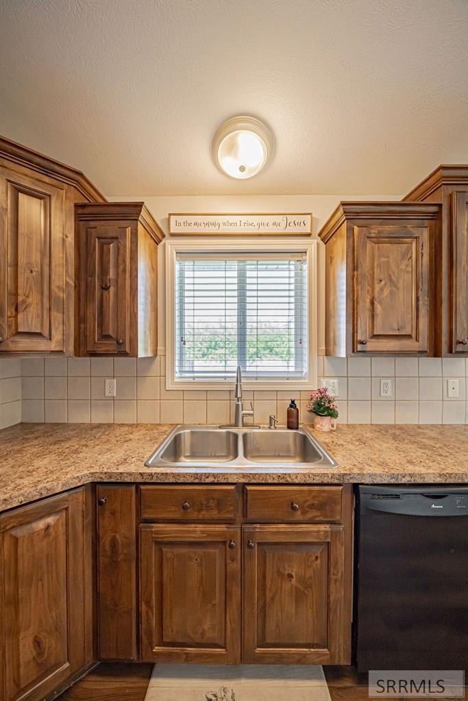 1009 Richland Drive, IDAHO FALLS, Idaho image 7