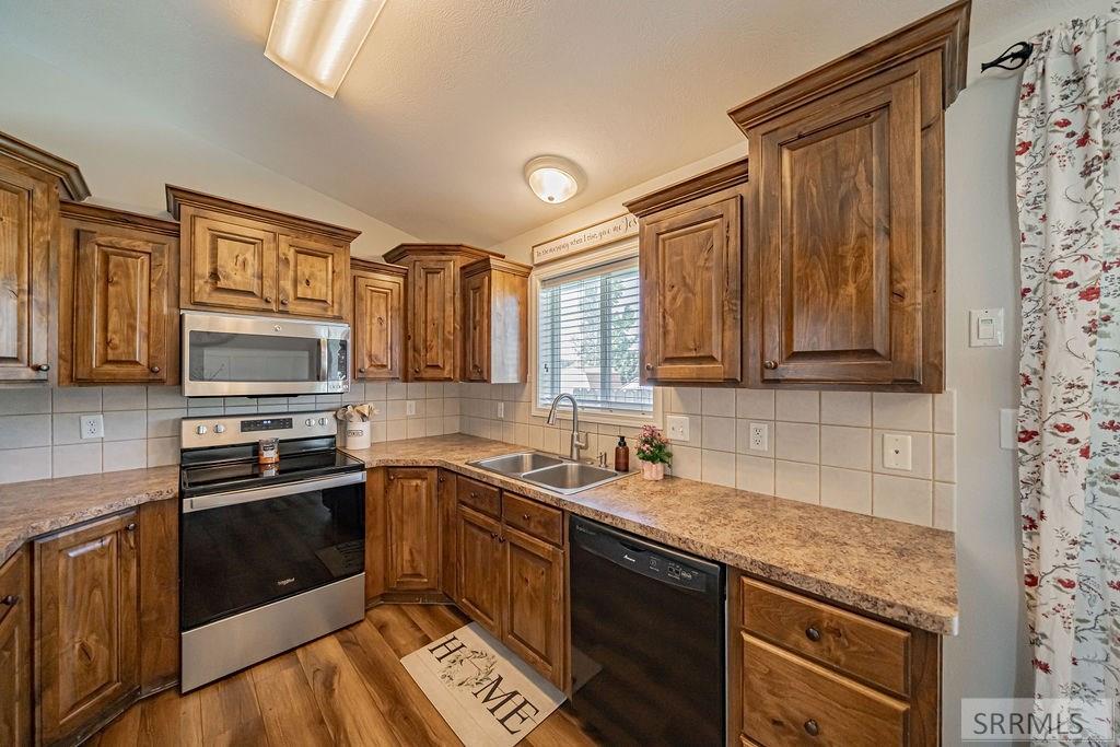 1009 Richland Drive, IDAHO FALLS, Idaho image 6