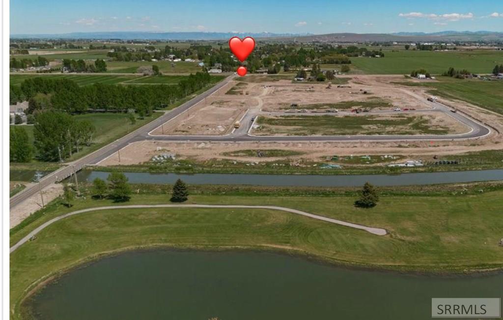 403&395 Birdie Thompson Drive