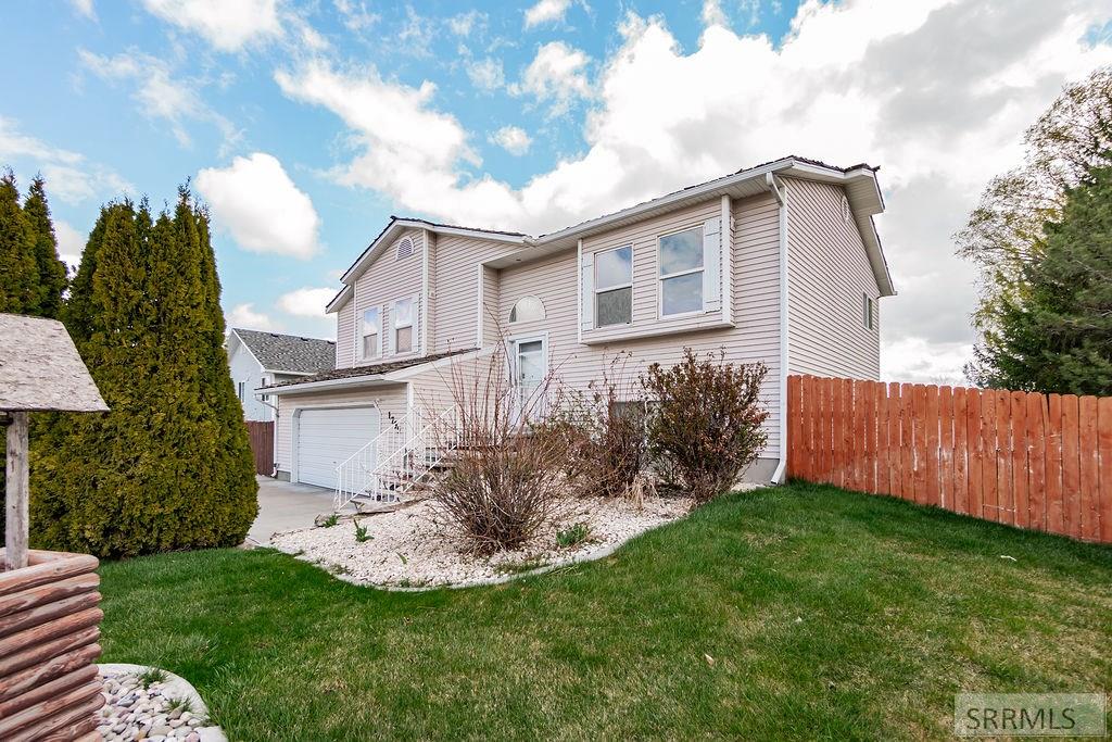1755 Burlwood Drive, IDAHO FALLS, Idaho image 2