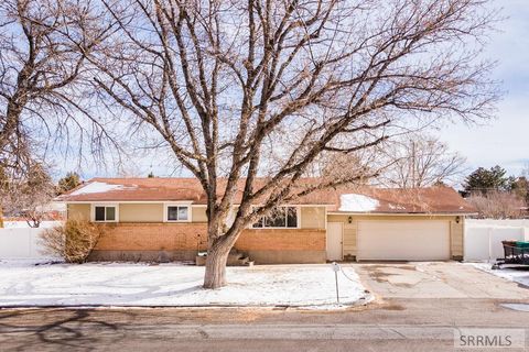 Photo of 4926 Easy Street, CHUBBUCK, ID 83202 (MLS # 2181563)