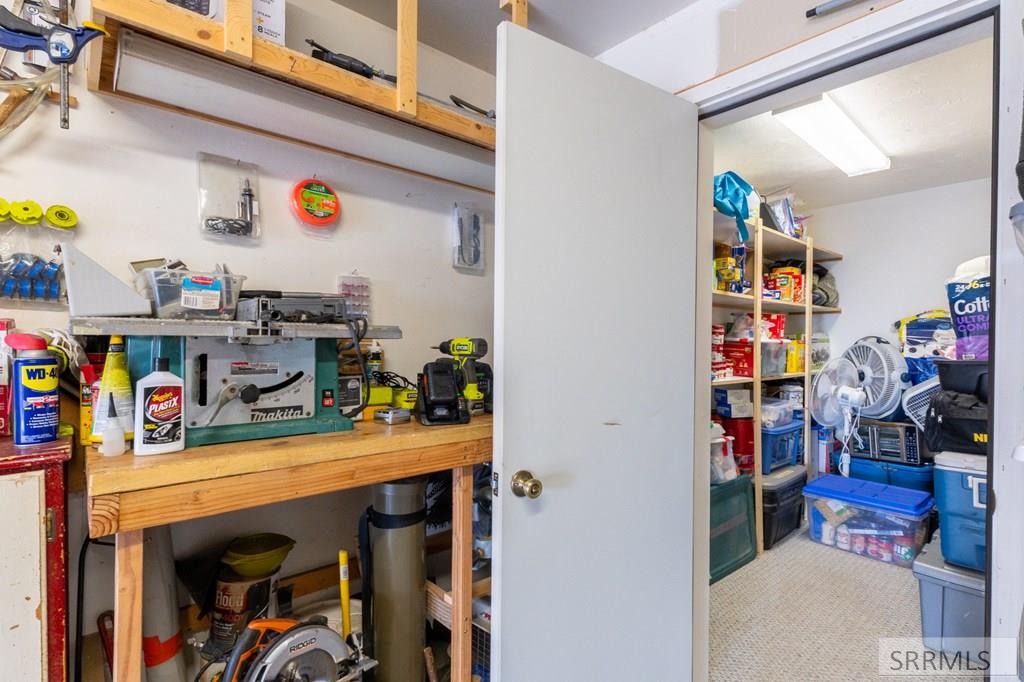 3889 Lake Breeze Drive, ISLAND PARK, Idaho image 37