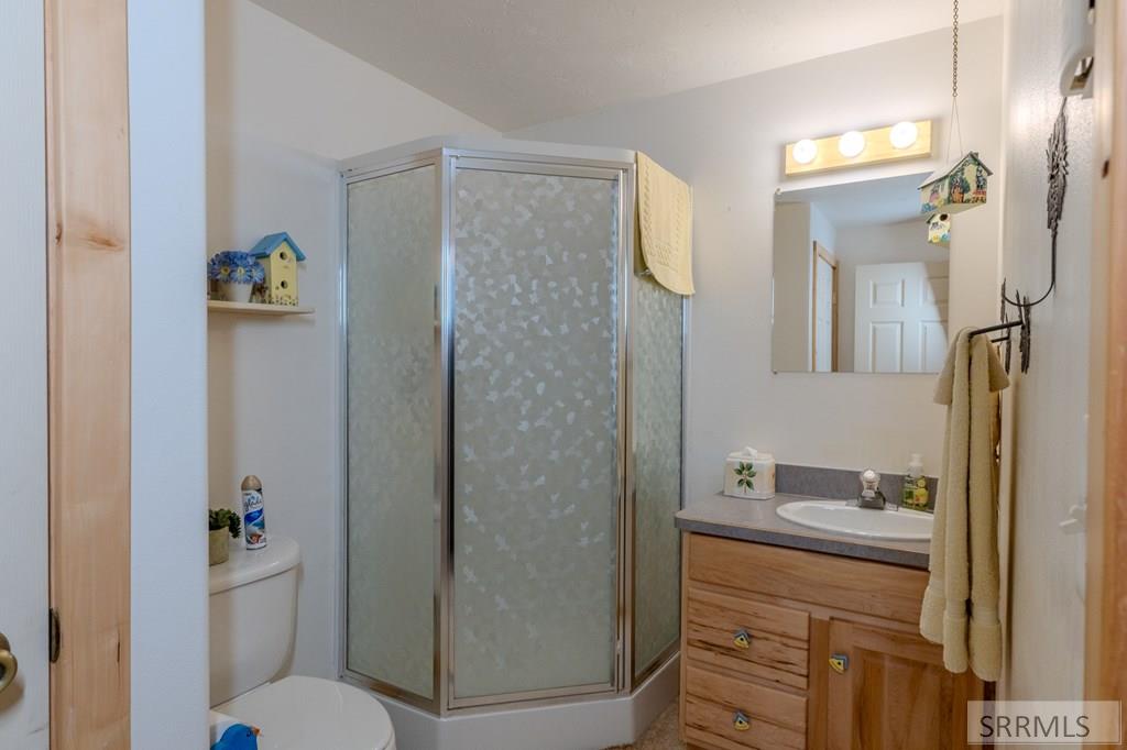 3889 Lake Breeze Drive, ISLAND PARK, Idaho image 34