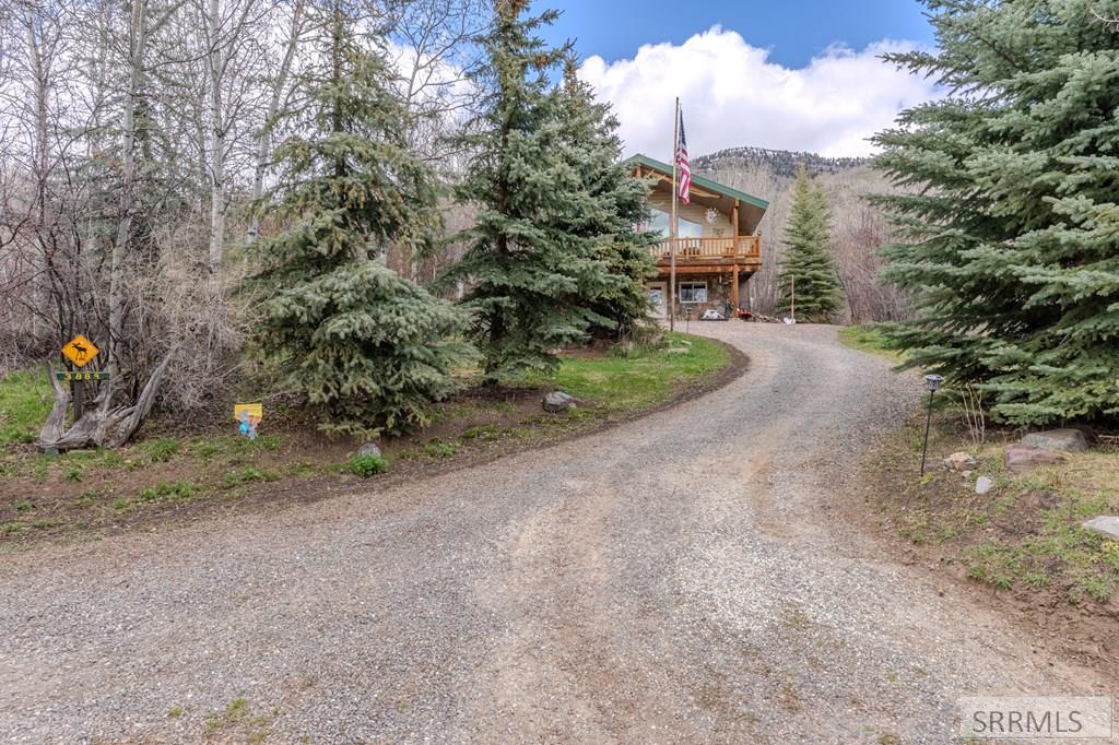 3889 Lake Breeze Drive, ISLAND PARK, Idaho image 44