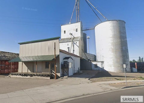 Photo of 164 W 1st N, REXBURG, ID 83440 (MLS # 2189938)