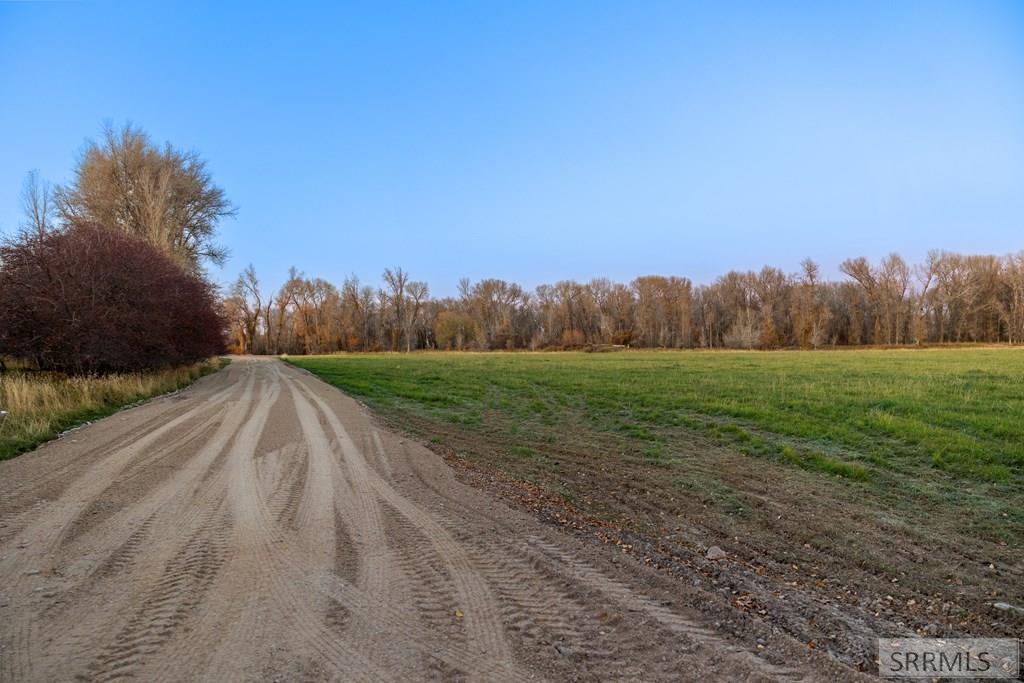 L1B1 4700 E, RIGBY, Idaho image 9