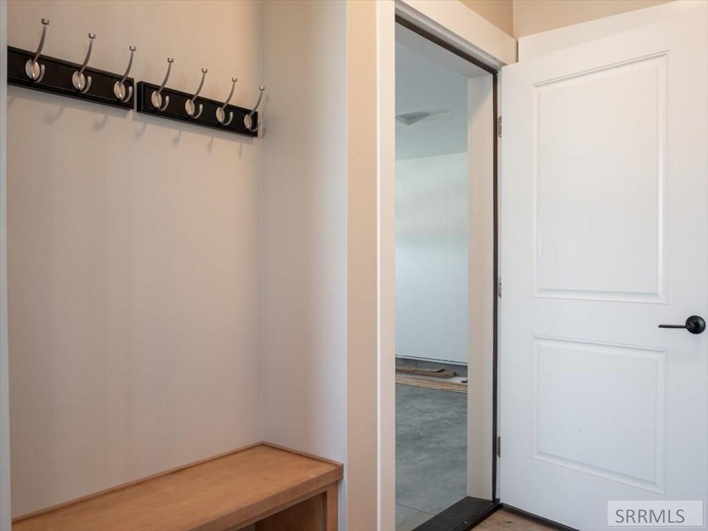 318 Lakeview Blvd, AMERICAN FALLS, Idaho image 10