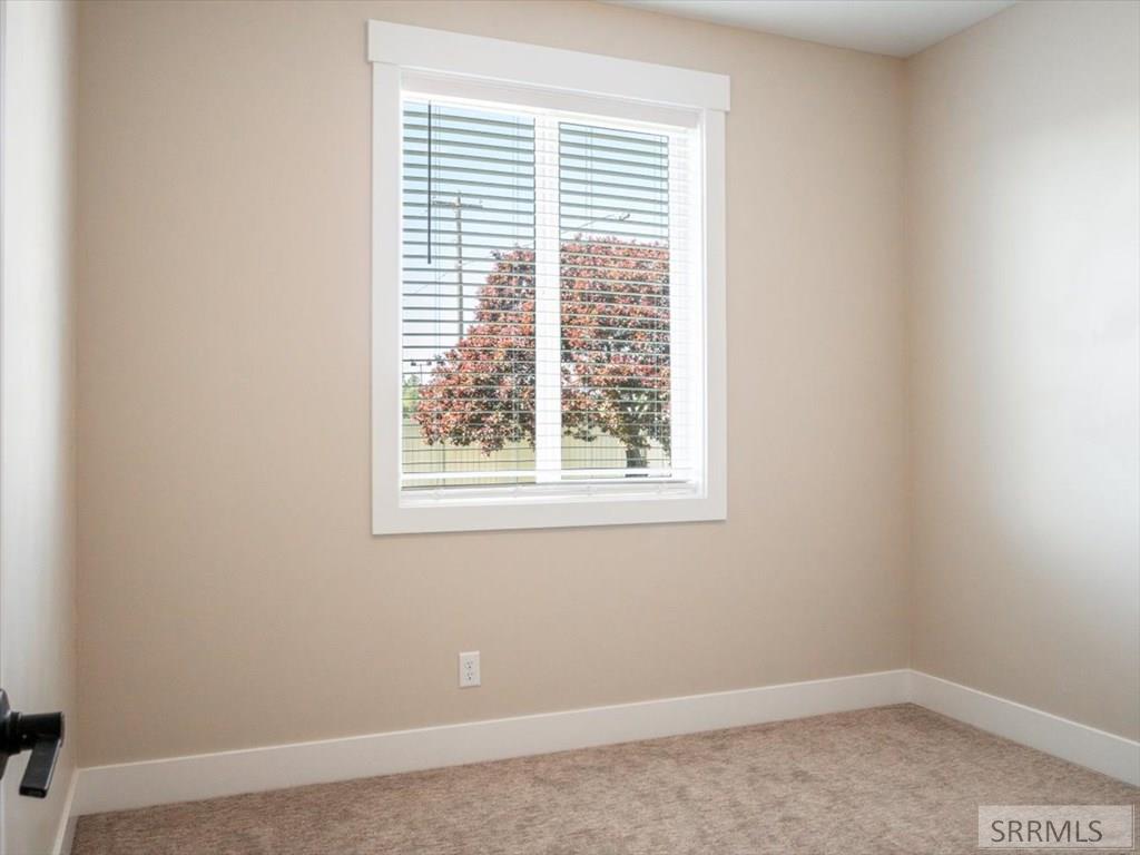 318 Lakeview Blvd, AMERICAN FALLS, Idaho image 22
