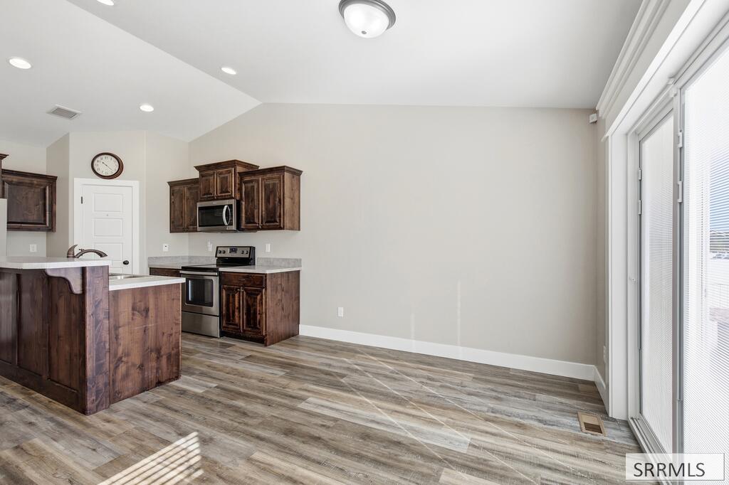 3951 Rich Lane
