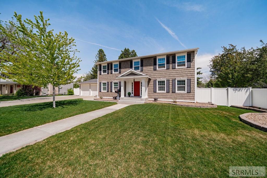 1821 Malibu Drive