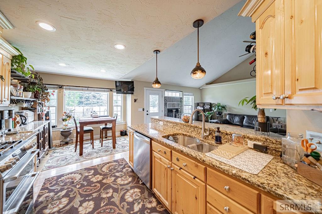 2555 Blue Canyon Drive, IDAHO FALLS, Idaho image 21