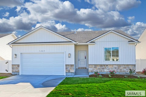 Photo of 1227 Montezuma St, IDAHO FALLS, ID 83402 (MLS # 2189767)