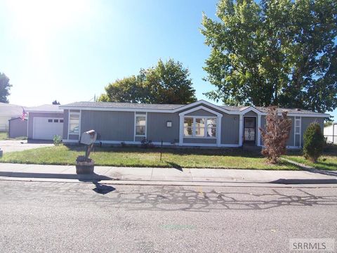 Mobile Home For Sale - 550 Knox Street<br/> BLACKFOOT, ID 83221