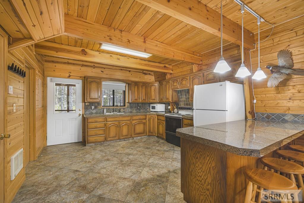 4012 Antelope Road, ISLAND PARK, Idaho image 16
