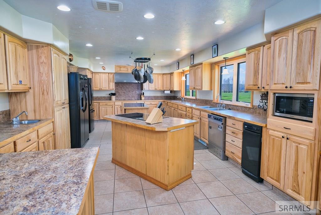 36 Trumpeter Road, SWAN VALLEY, Idaho image 12