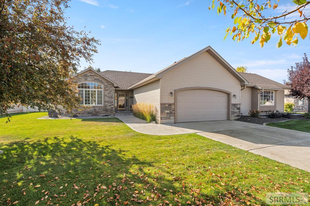 325 Tapitio Drive, IDAHO FALLS, Idaho image 1