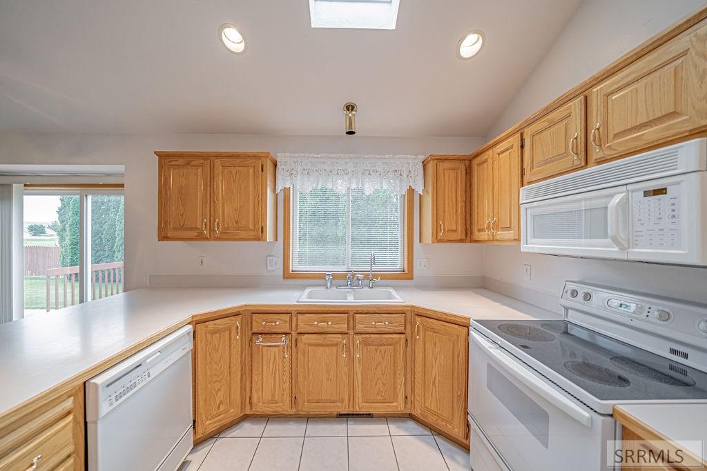 3795 Spring Creek Drive, IDAHO FALLS, Idaho image 11