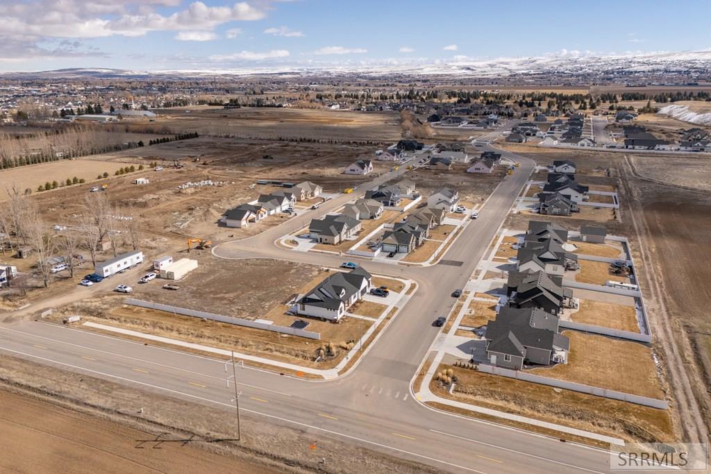 1670 Palm Springs Drive, IDAHO FALLS, Idaho image 11