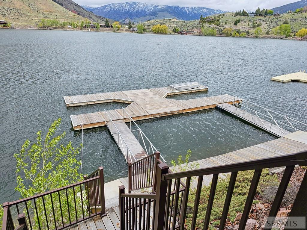 53 S Shoreline Drive, SALMON, Idaho image 2