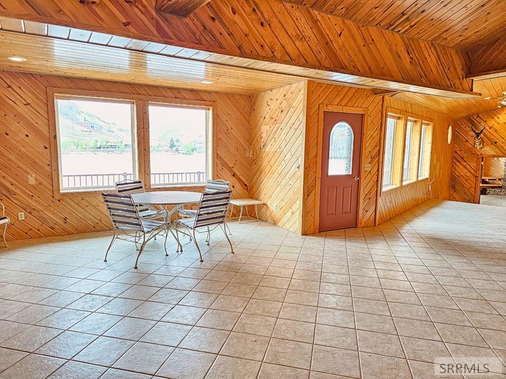 53 S Shoreline Drive, SALMON, Idaho image 8