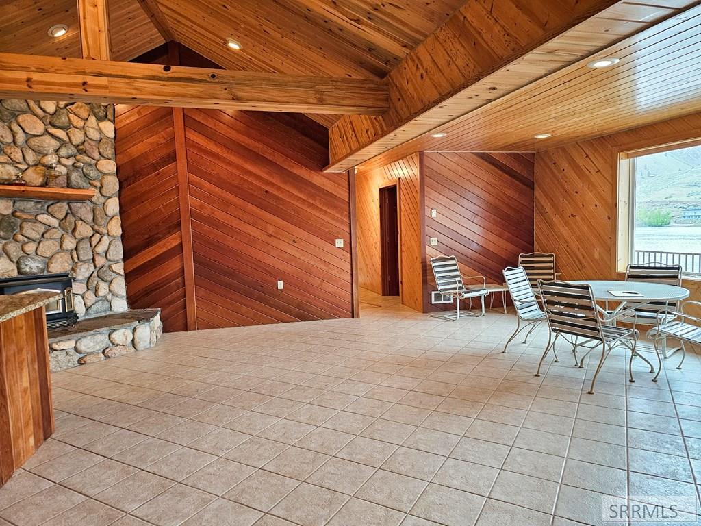 53 S Shoreline Drive, SALMON, Idaho image 12
