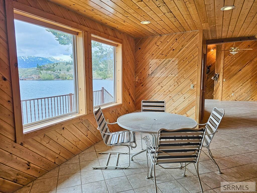 53 S Shoreline Drive, SALMON, Idaho image 17