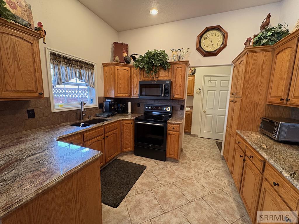 4570 Mountain Park Road, CHUBBUCK, Idaho image 13