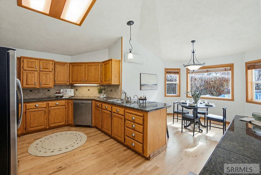 1284 Tipperary Court