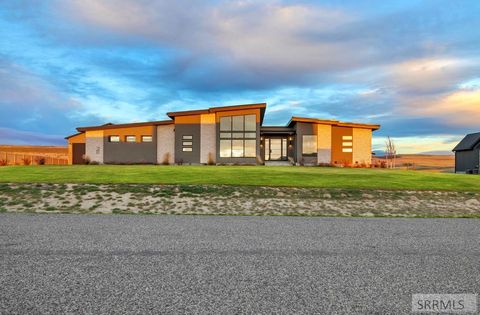 7699 Packbridge Lane IDAHO FALLS ID 83206