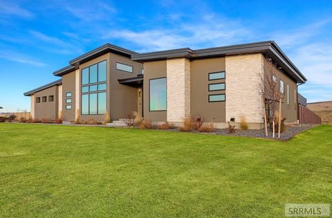 Homes For Sale - 7699 S Packbridge Lane<br/> IDAHO FALLS, ID 83206