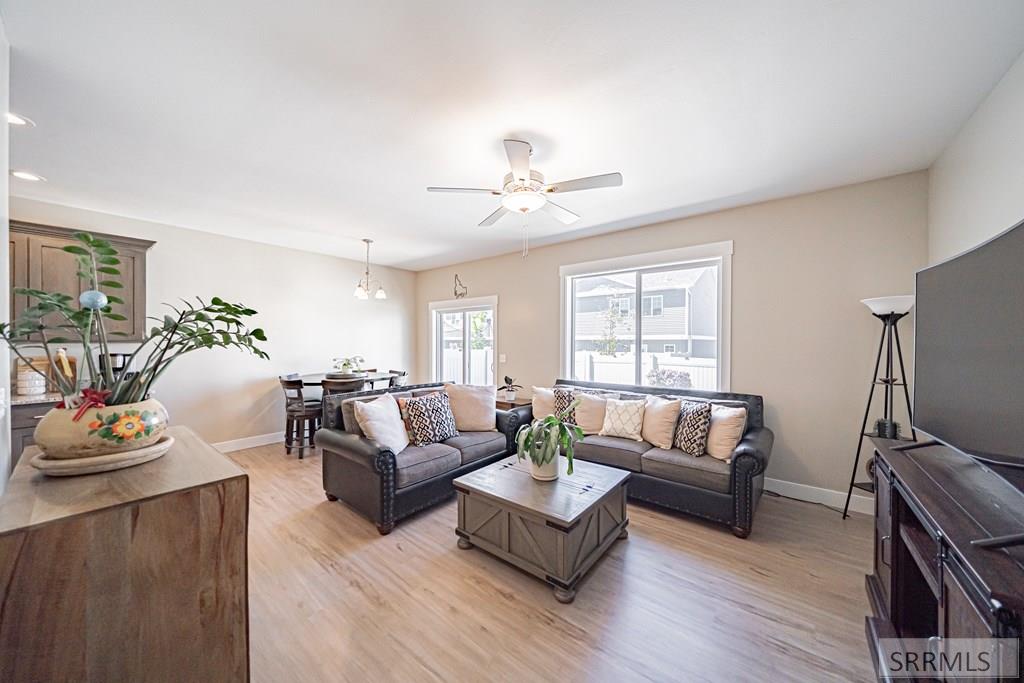 2846 Blackwood, IDAHO FALLS, Idaho image 2