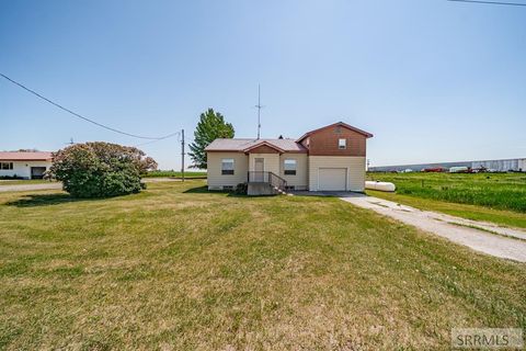 Photo of 950 N 3400 E, ASHTON, ID 83420 (MLS # 2175140)