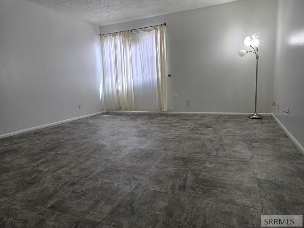 1448 Woodruff Avenue 138