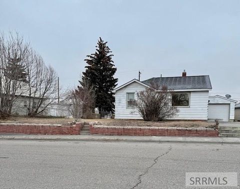 335 Cleveland Street IDAHO FALLS ID 83401