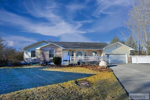 1860 Heather Circle AMMON ID 83406