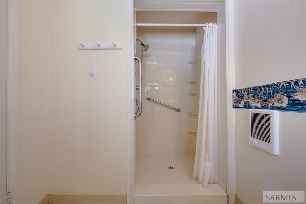 4465 E 109 N, UCON, Idaho image 17