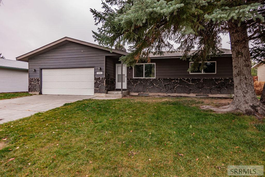 1384 Crescent Avenue, IDAHO FALLS, Idaho image 1