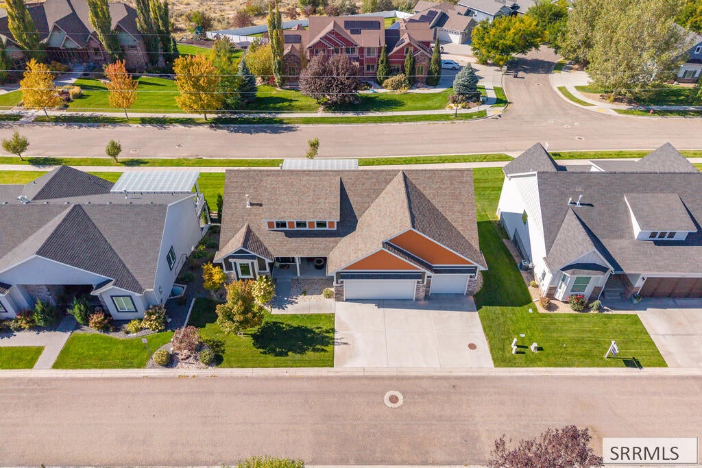 3136 Chartwell Gardens