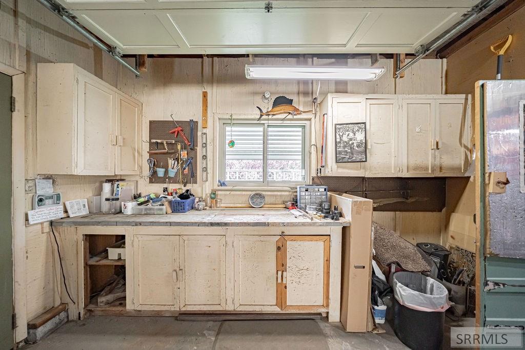 990 Hillview Drive, BLACKFOOT, Idaho image 45