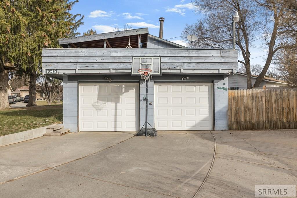 1646 Westwood Street