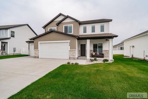 2926 Curlew Drive AMMON ID 83401