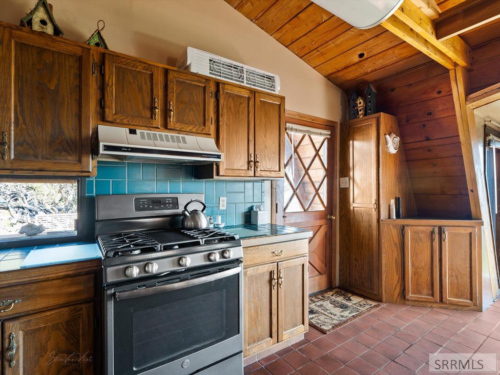 52 E Pine Drive, LAVA HOT SPRINGS, Idaho image 16