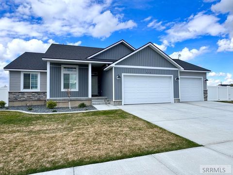 Photo of 472 Fieldstone Ave, RIGBY, ID 83442 (MLS # 2185927)
