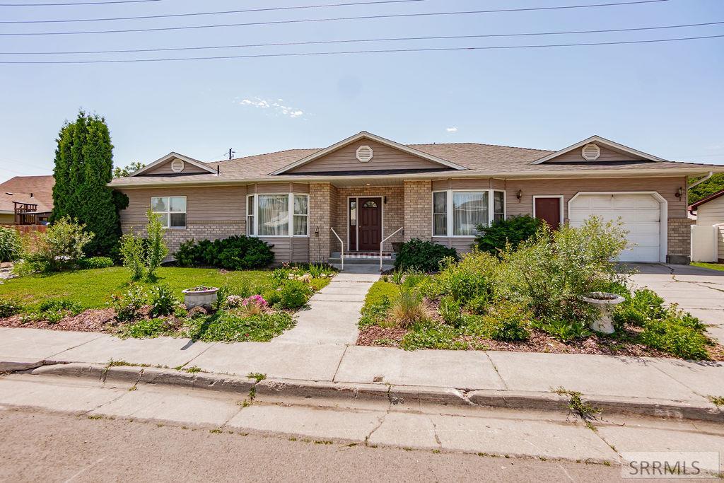 319 Cul De Sac Dr, REXBURG, Idaho image 1