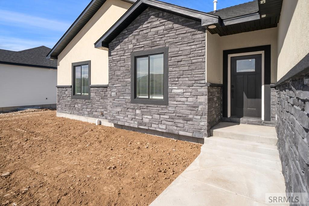 1649 Palm Springs Drive